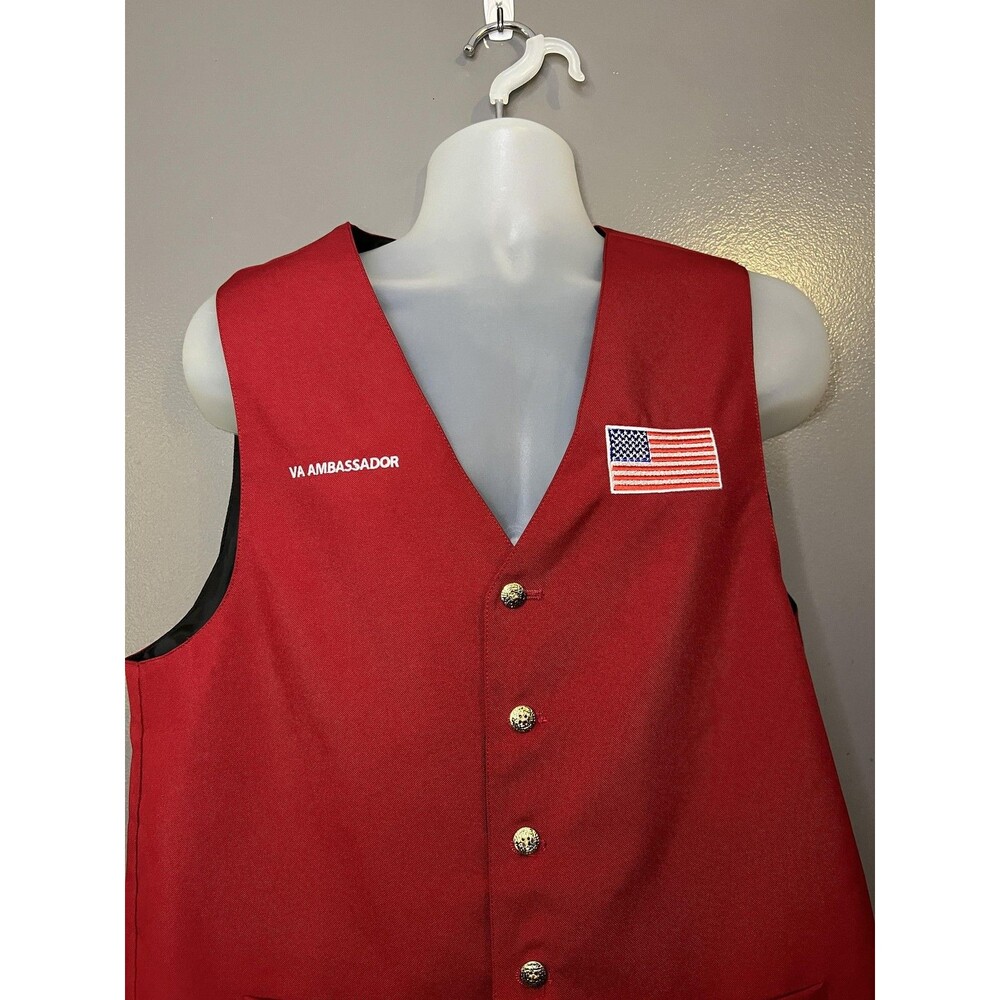 VA Ambassador Edwards Suit Vest Mens Large Red USA Flag Button Front Uniform